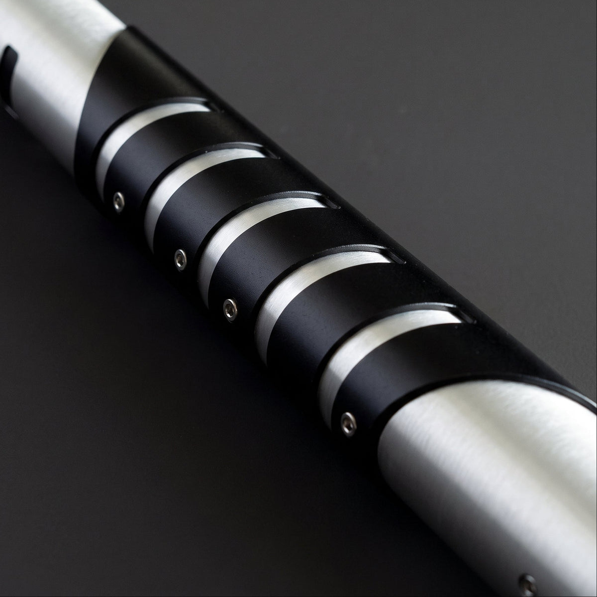 THE VECTOR SABER | LIMITED EDITION